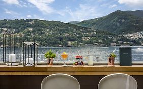 Vista Palazzo Lago di Como